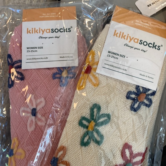 $14 start ❤️ 2 pack POL floral socks - Picture 5 of 5